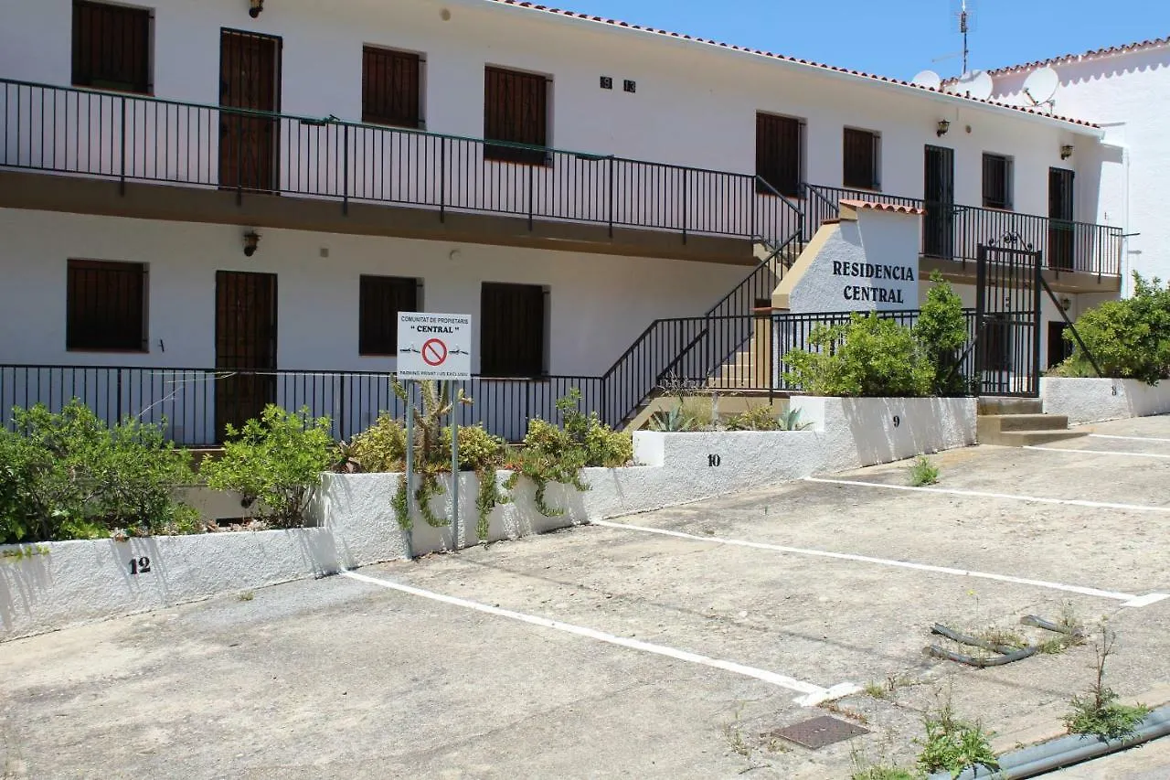Central Bajo Roses 0*,  Spanje